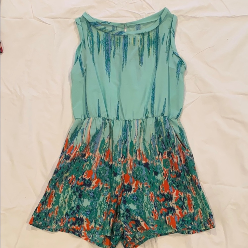 Short sleeve romper